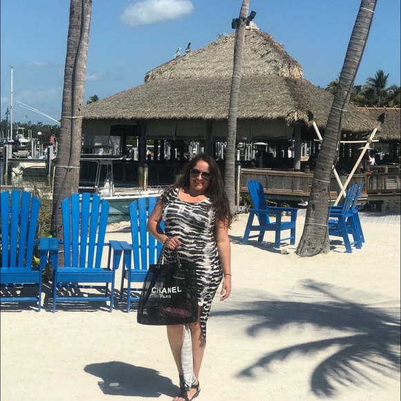 GUESS BLACK & WHITE DRESS - Picture 5 of 5